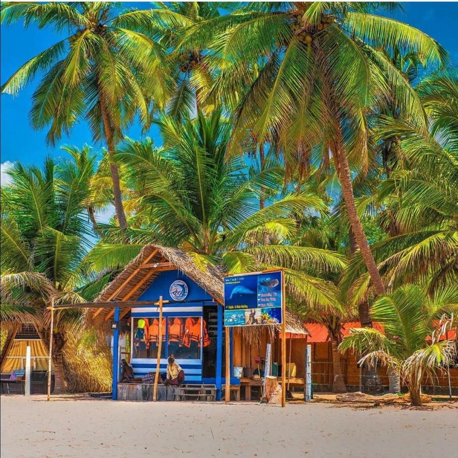 Trinco Relax Hut Hotel Trincomalee Ngoại thất bức ảnh